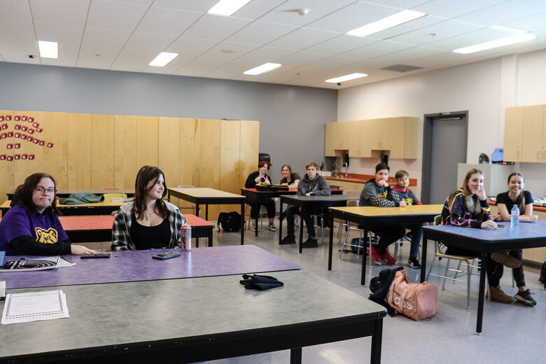 Une salle de classe plus conventionnel.